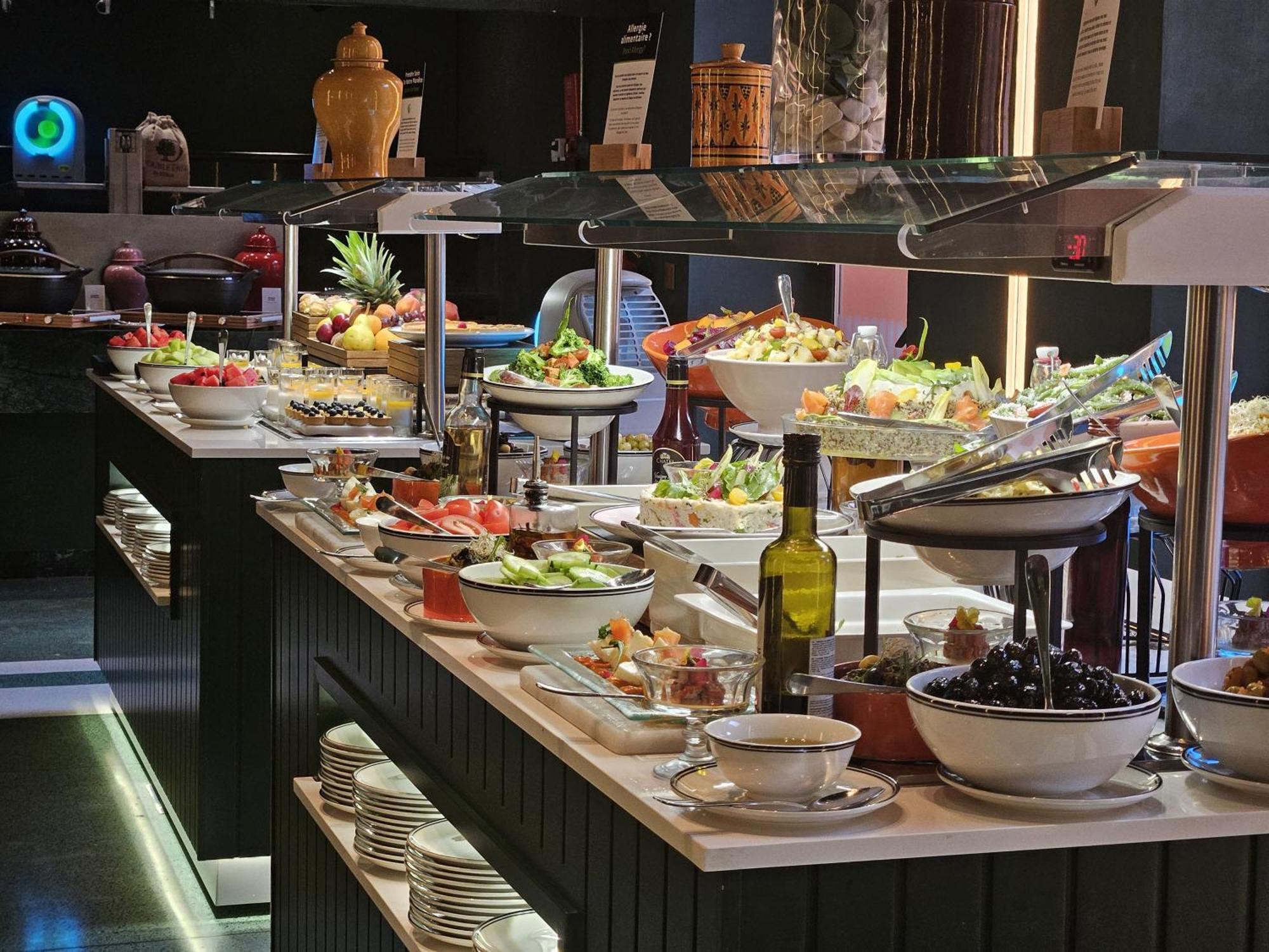 Doubletree By Hilton Ben Guerir Hotel & Residences Benguerir Eksteriør billede